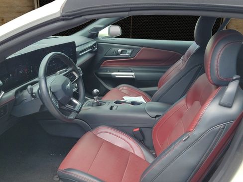 Used 2025 Ford Mustang GT Premium w/ 60th Anniversary Package RWD image 3