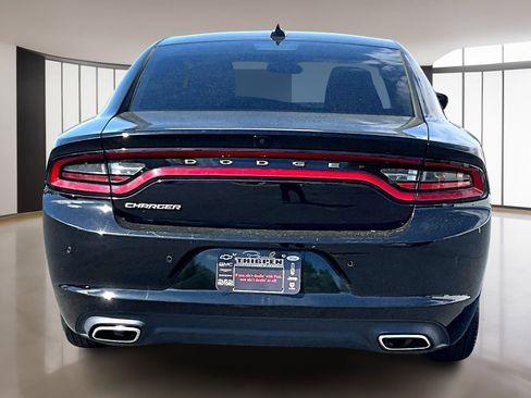 Used 2023 Dodge Charger SXT RWD image 5
