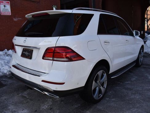 Used 2018 Mercedes-Benz GLE 350 GLE 350 4MATIC SUV image 3