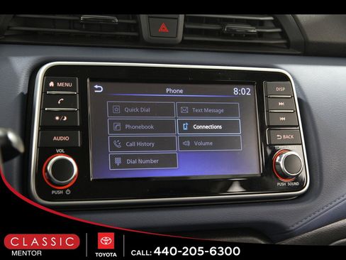 Used 2023 Nissan Versa SV image 11