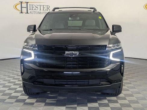 Used 2023 Chevrolet Suburban RST w/ Sport Performance Package image 3