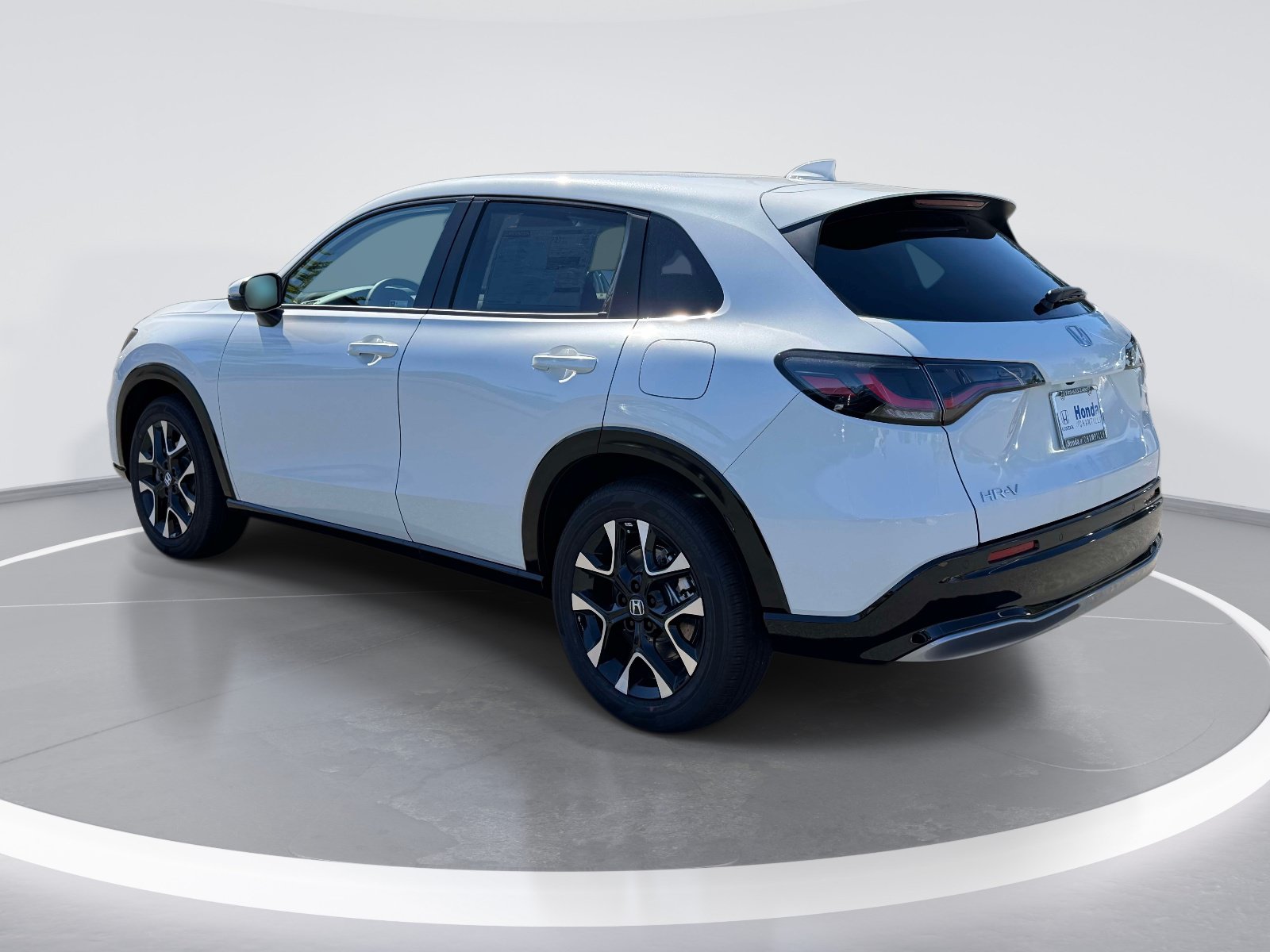 New 2027 Honda HR-V EX-L image 4