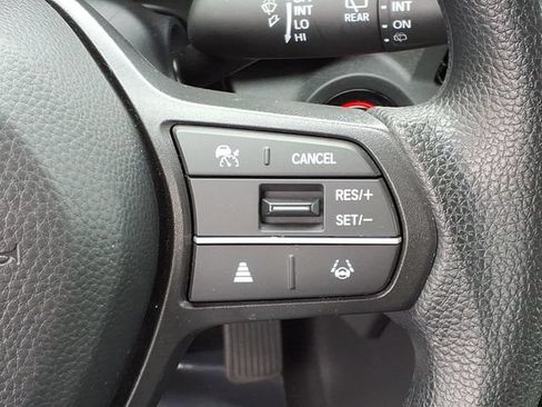 Used 2024 Honda CR-V LX image 11