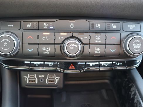 Used 2024 Dodge Durango R/T AWD/4WD image 26