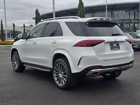 New 2026 Mercedes-Benz GLE 450 4MATIC image 4