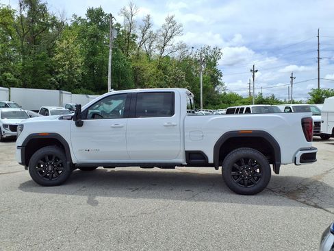 New 2026 GMC Sierra 2500 AT4 w/ AT4 Premium Plus Package AWD/4WD image 29