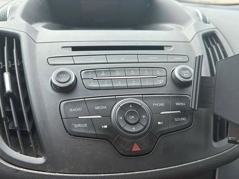 Used 2017 Ford Escape SE AWD/4WD image 8