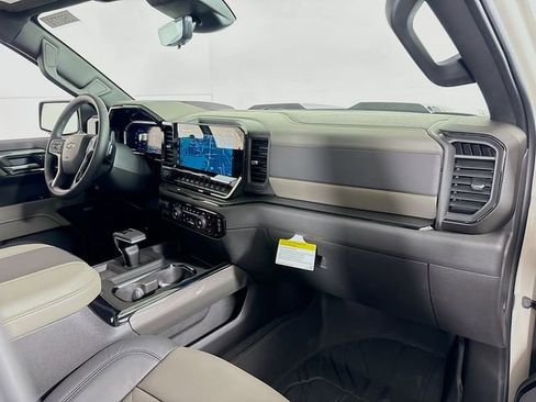 New 2026 Chevrolet Silverado 1500 ZR2 AWD/4WD image 33