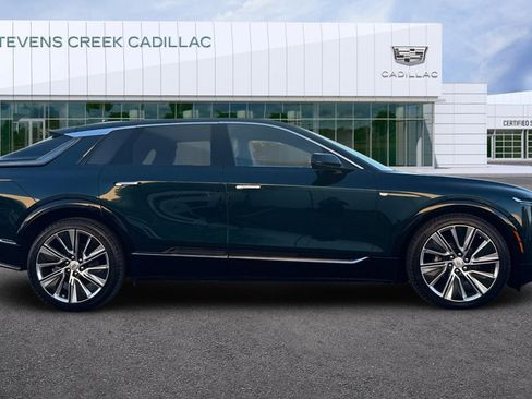 Certified 2025 Cadillac Lyriq Luxury w/ Nappa Leather Package image 2