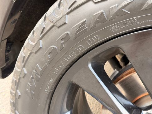 Used 2019 Jeep Grand Cherokee Altitude AWD/4WD image 16