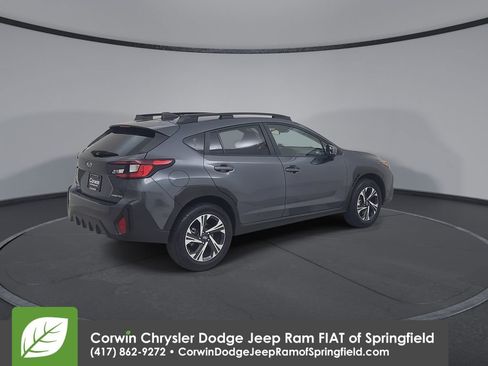 Used 2024 Subaru Crosstrek 2.0i Premium image 15