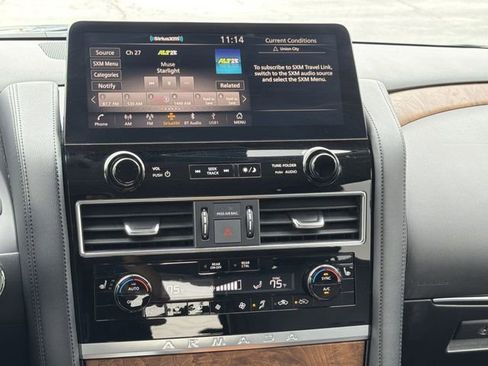 Certified 2023 Nissan Armada SL image 4