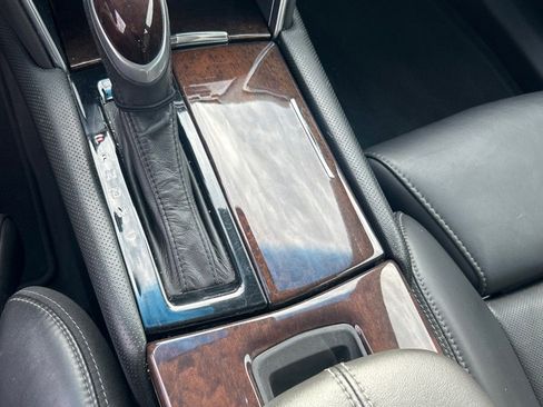 Used 2013 Cadillac XTS Luxury w/ Driver Awareness Package image 13