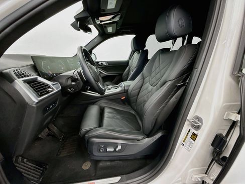 Used 2026 BMW X5 sDrive40i RWD image 13