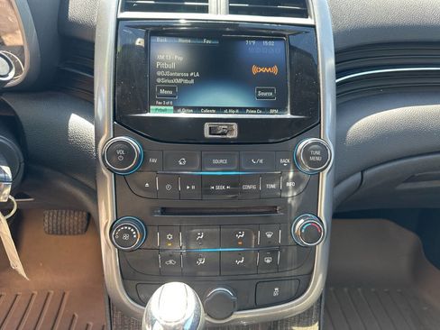 Used 2015 Chevrolet Malibu LT w/ Power Convenience Package image 20