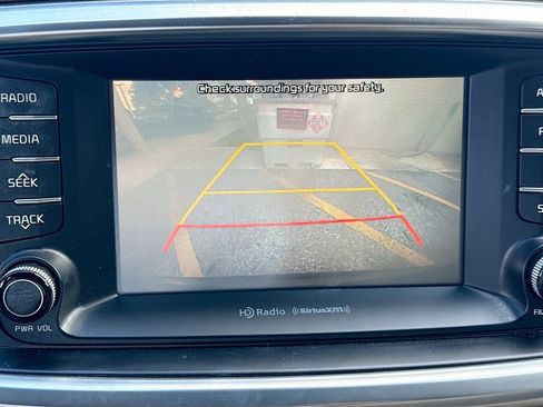 Used 2018 Kia Sorento EX w/ EX Advanced Touring Package FWD image 15