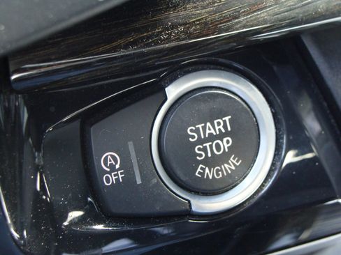 Used 2018 BMW X5 xDrive35i w/ Driving Assistance Package image 25