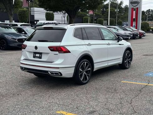 Used 2023 Volkswagen Tiguan SEL R-Line AWD/4WD image 8