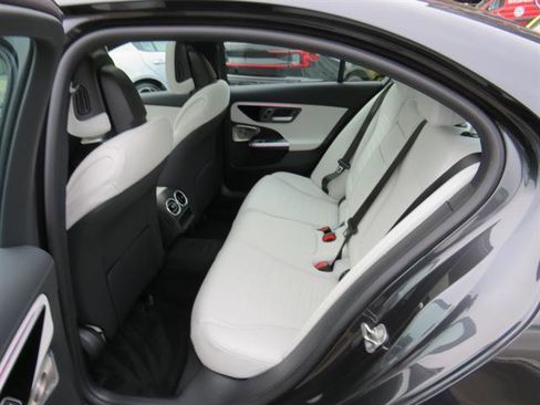 Used 2025 Mercedes-Benz C 300 C 300 4MATIC image 21