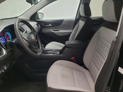 Used 2023 Chevrolet Equinox LT w/ Driver Convenience Package image 17