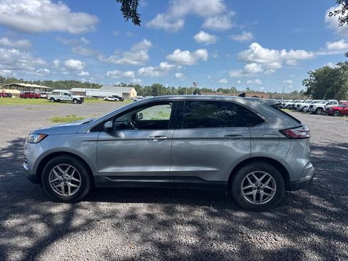Used 2024 Ford Edge SEL AWD/4WD image 2