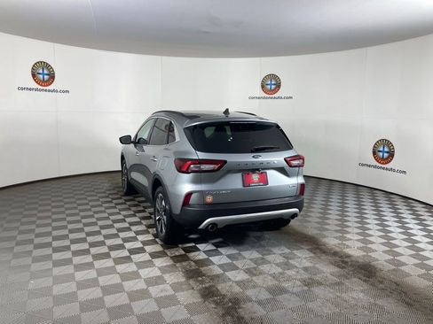 Used 2024 Ford Escape Platinum image 22