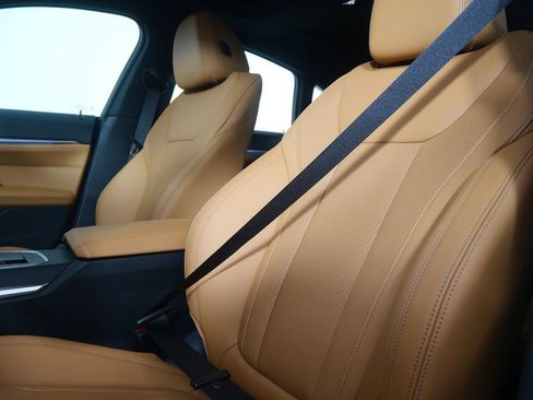 New 2026 BMW i4 eDrive40 w/ Premium Package image 9