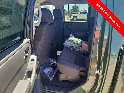 New 2025 Nissan Frontier SV w/ SV Convenience Package AWD/4WD image 12