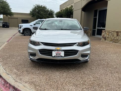 Used 2018 Chevrolet Malibu LS FWD image 5