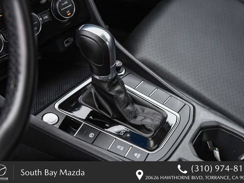 Used 2019 Volkswagen Jetta SEL FWD image 19
