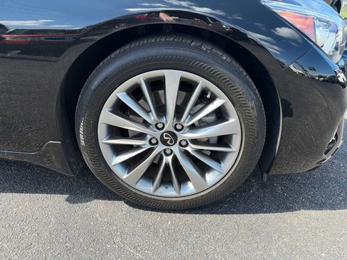 Used 2023 INFINITI Q50 Luxe w/ Cargo Package RWD image 9