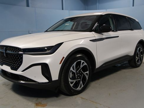 New 2026 Lincoln Nautilus Premier w/ Jet Appearance Package image 31