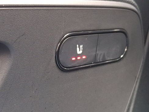Used 2025 Mercedes-Benz Sprinter 2500 image 24