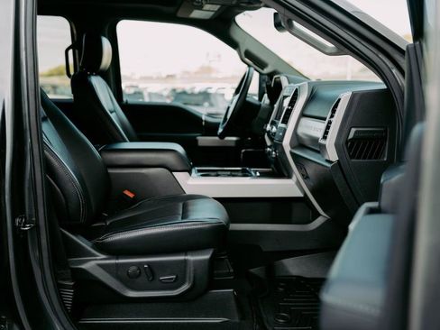 Used 2020 Ford F250 Lariat image 18