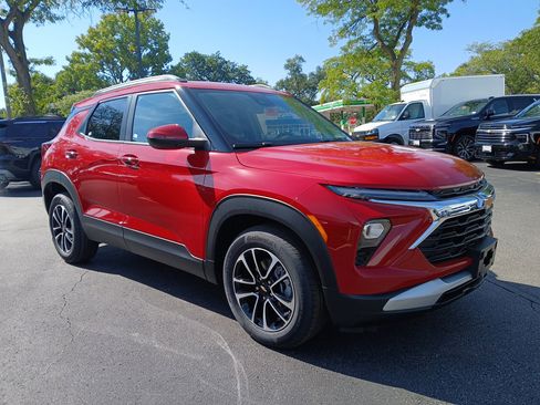 New 2026 Chevrolet TrailBlazer LT w/ Convenience Package image 2