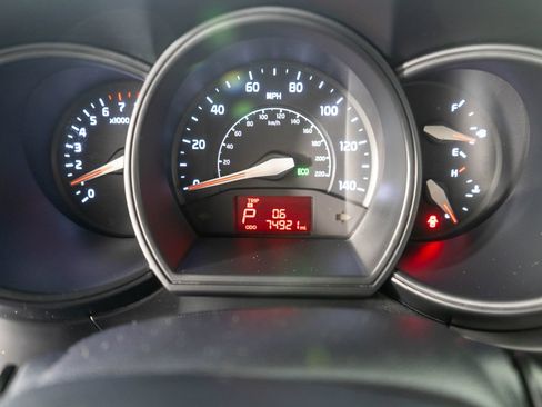 Used 2014 Kia Rio LX w/ Power Package FWD image 17