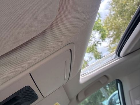 Used 2025 Honda Accord SE image 18