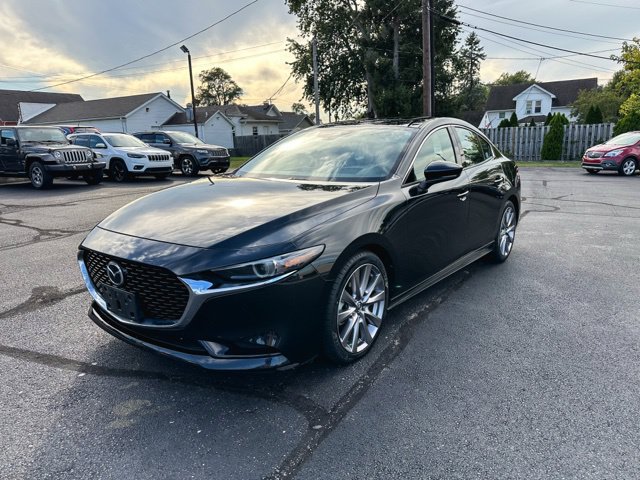 Used 2019 MAZDA MAZDA3 Sedan w/ Premium Package FWD image 3