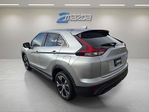 Used 2022 Mitsubishi Eclipse Cross SE image 3