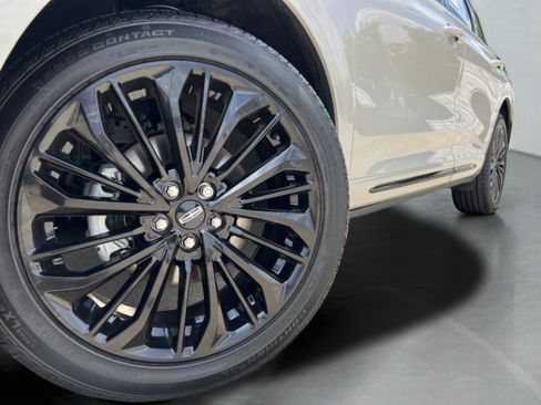 Certified 2023 Lincoln Corsair Reserve w/ Equipment Group 202A AWD/4WD image 35
