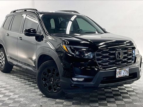Used 2022 Honda Passport TrailSport image 11
