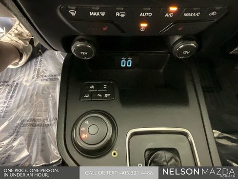 Used 2019 Ford Ranger Lariat w/ Equipment Group 501A Mid image 38