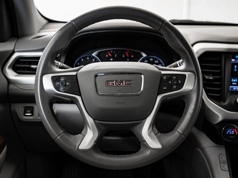 Used 2019 GMC Acadia SLE image 40