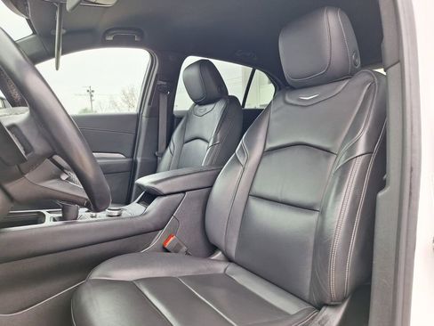 Used 2024 Cadillac XT4 Premium Luxury image 23