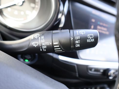 Used 2022 Buick Encore GX Essence w/ Advanced Technology Package image 35