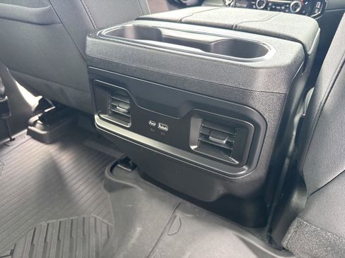 Used 2024 Chevrolet Silverado 1500 LT AWD/4WD image 15
