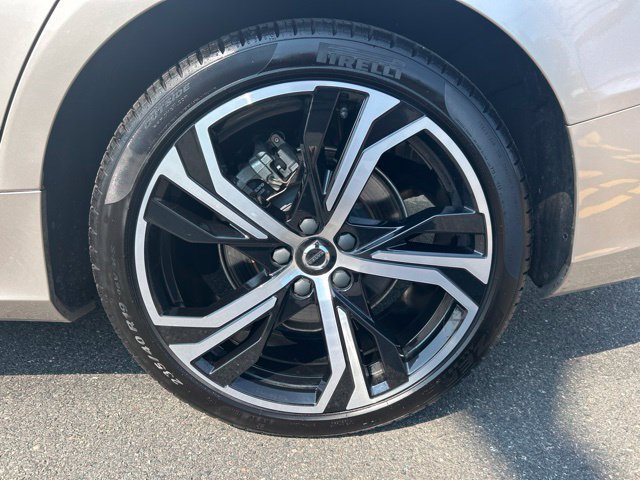 Certified 2024 Volvo S60 B5 Core w/ Climate Package FWD image 9