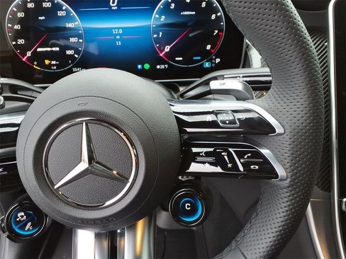 New 2026 Mercedes-Benz GLC 43 AMG 4MATIC image 21