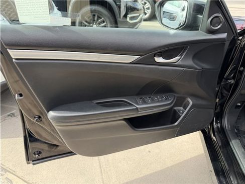 Used 2020 Honda Civic Sport image 14