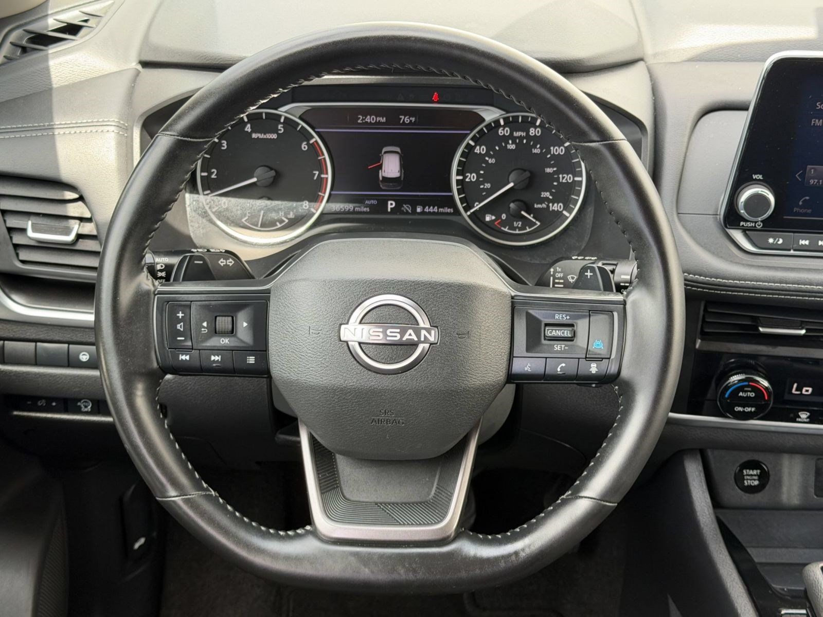 Used 2025 Nissan Rogue SV AWD/4WD image 11